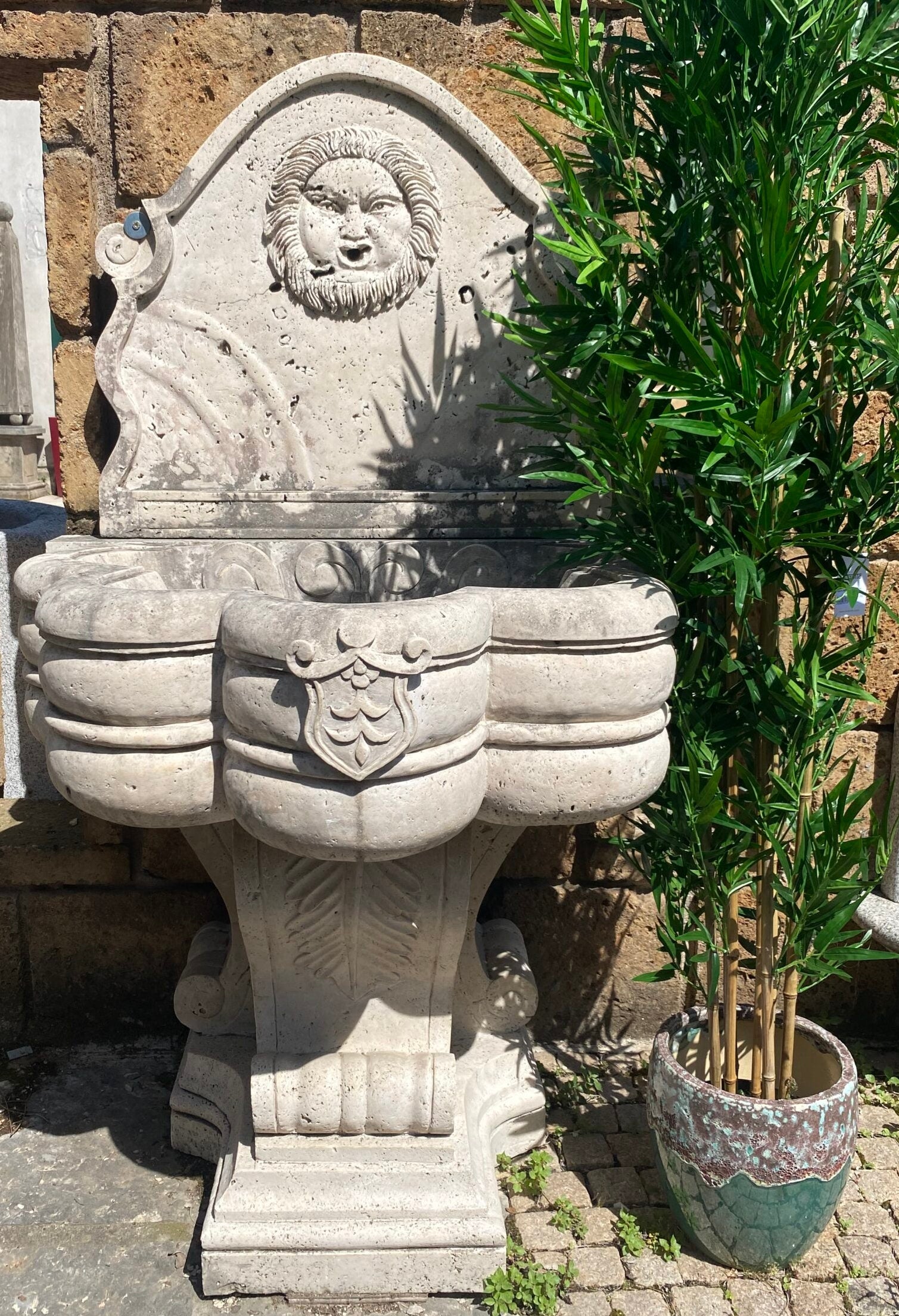FONTANA TRAVERTINO C