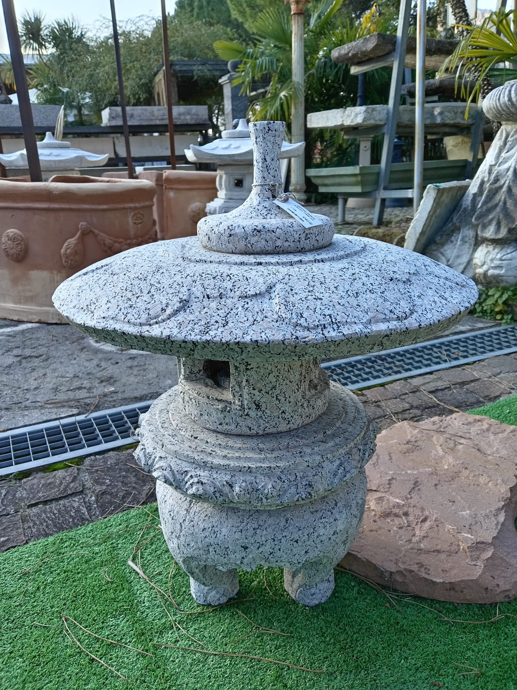 LANTERNA GRANITO YUKIMI MARU