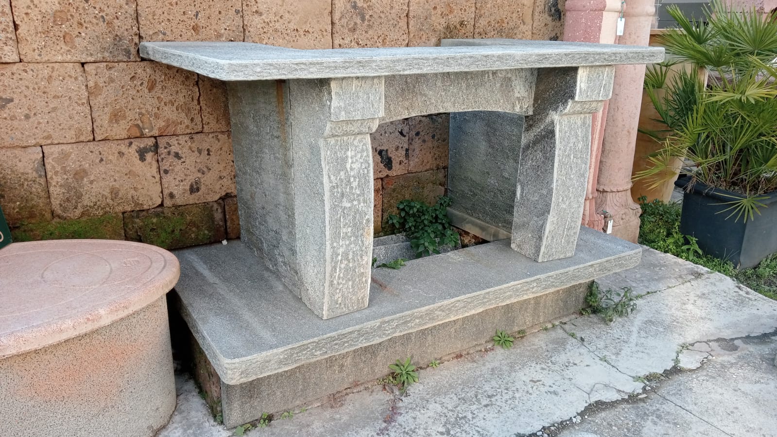RIVESTIMENTO CAMINO PIETRA BEOLA