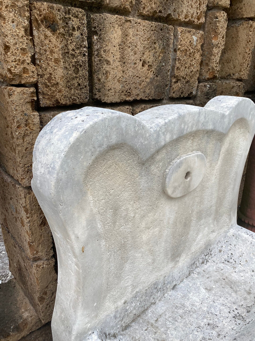 FONTANA PIETRA ARENARIA CON ROMBO