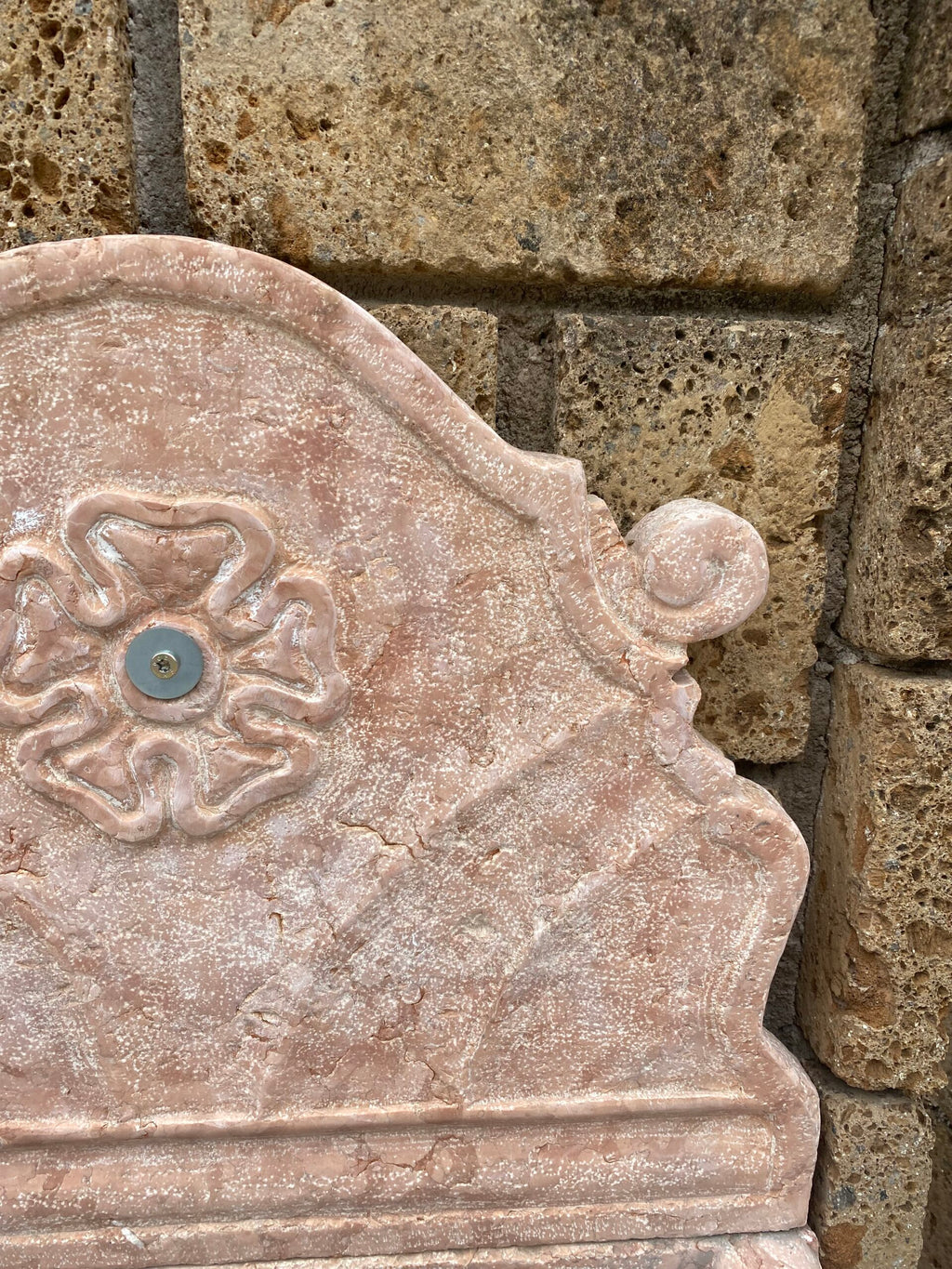 FONTANA MARMO ROSSO VR ANTICATA