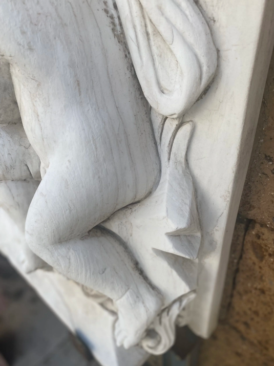 PANNELLO ANGELI MARMO